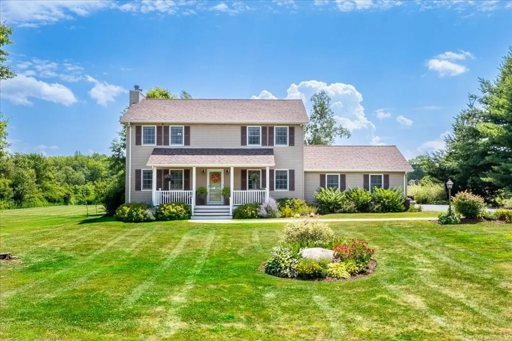 24 Millbrook Road Wallkill NY 12589