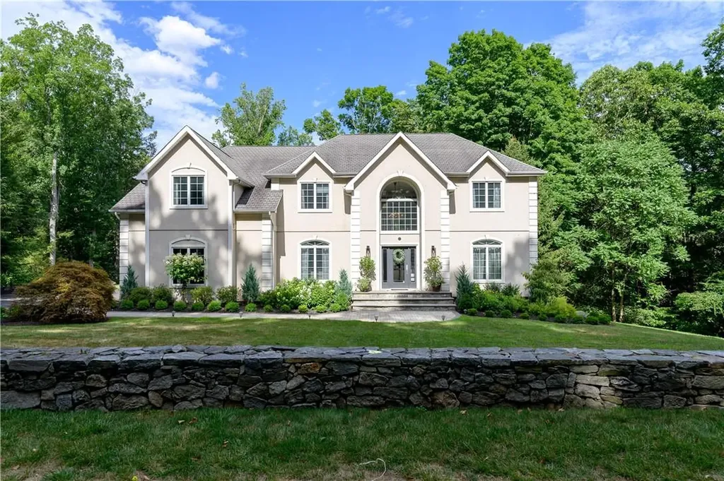 27 Bedell Road Katonah NY 10536
