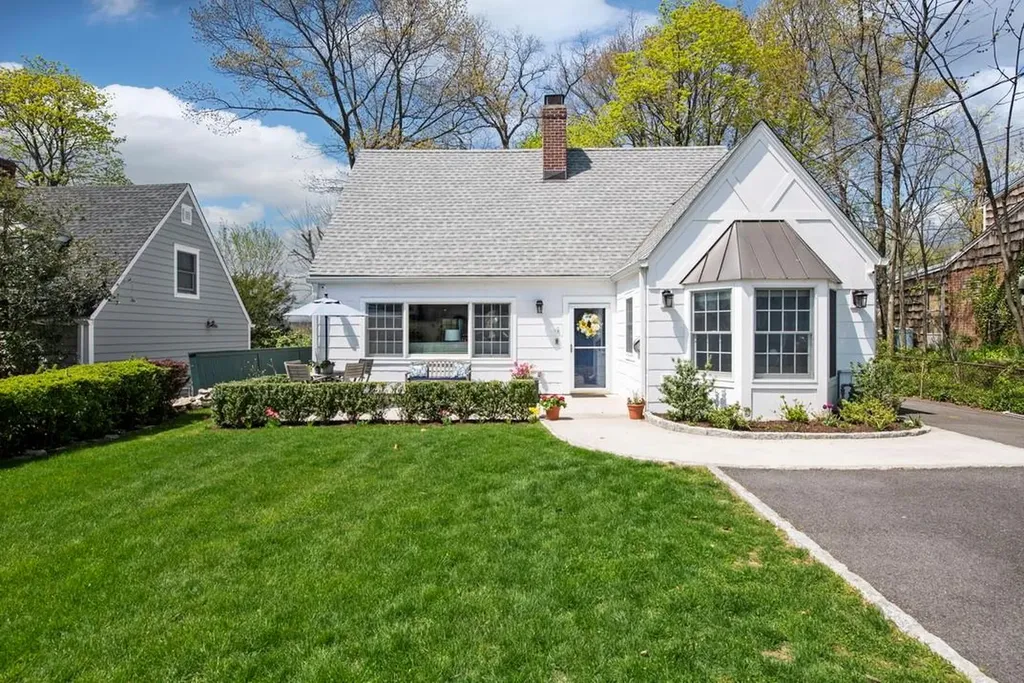 4 Wendover Road Eastchester NY 10709