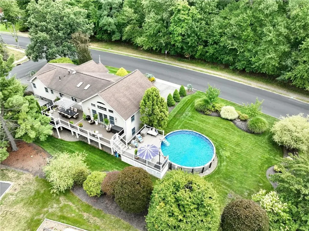 1 Westlyn Drive Bardonia NY 10954