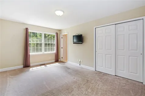 33 Inverness Court White Plains NY 10605