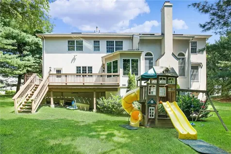 33 Inverness Court White Plains NY 10605