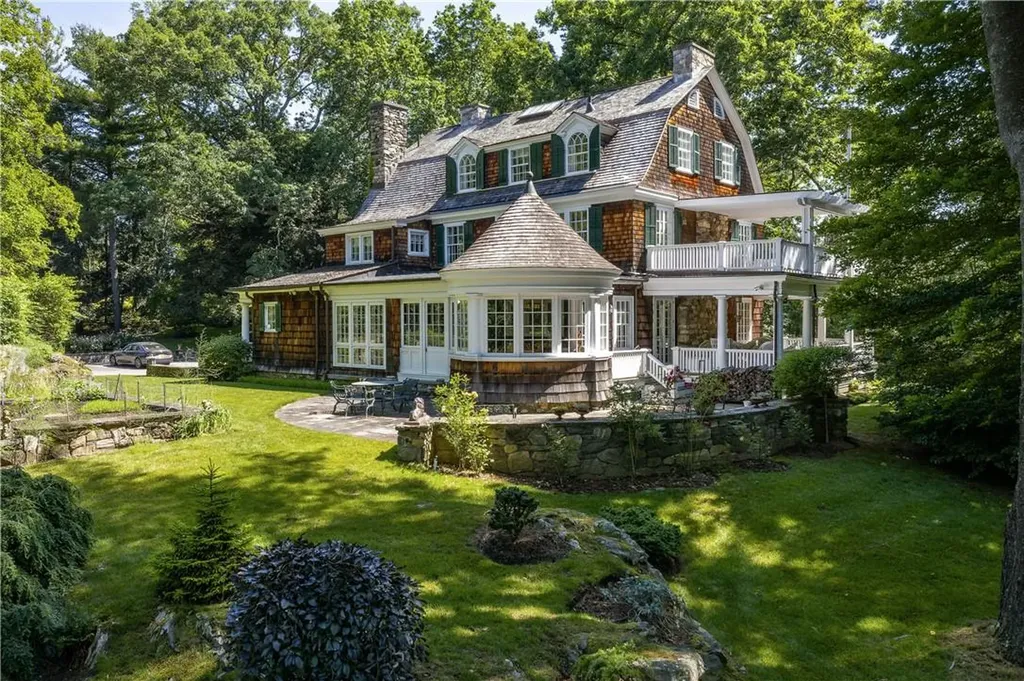 577 Harris Road Bedford Hills NY 10507