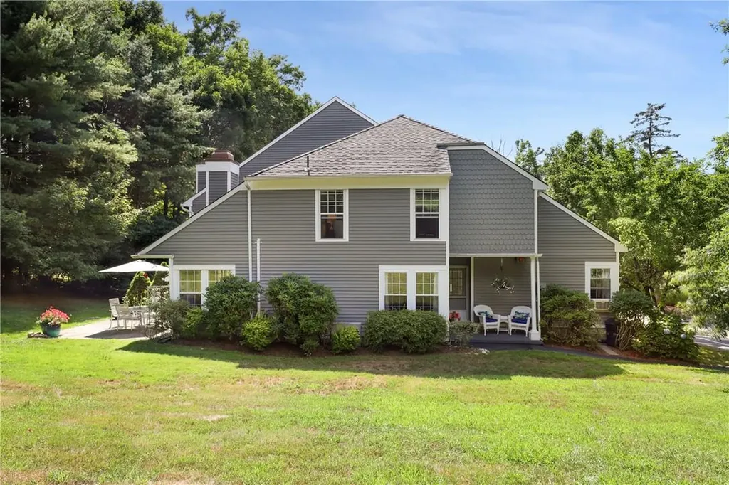 21 Croton Lake Road Katonah NY 10536