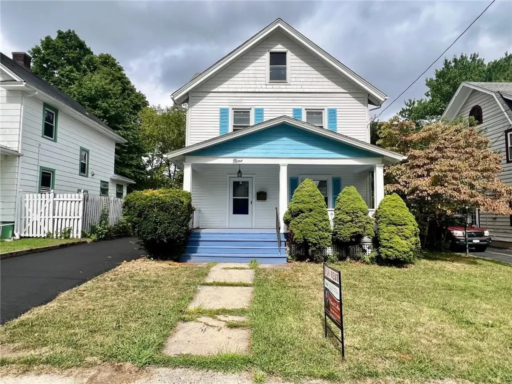 9 Gardner Avenue Middletown NY 10940