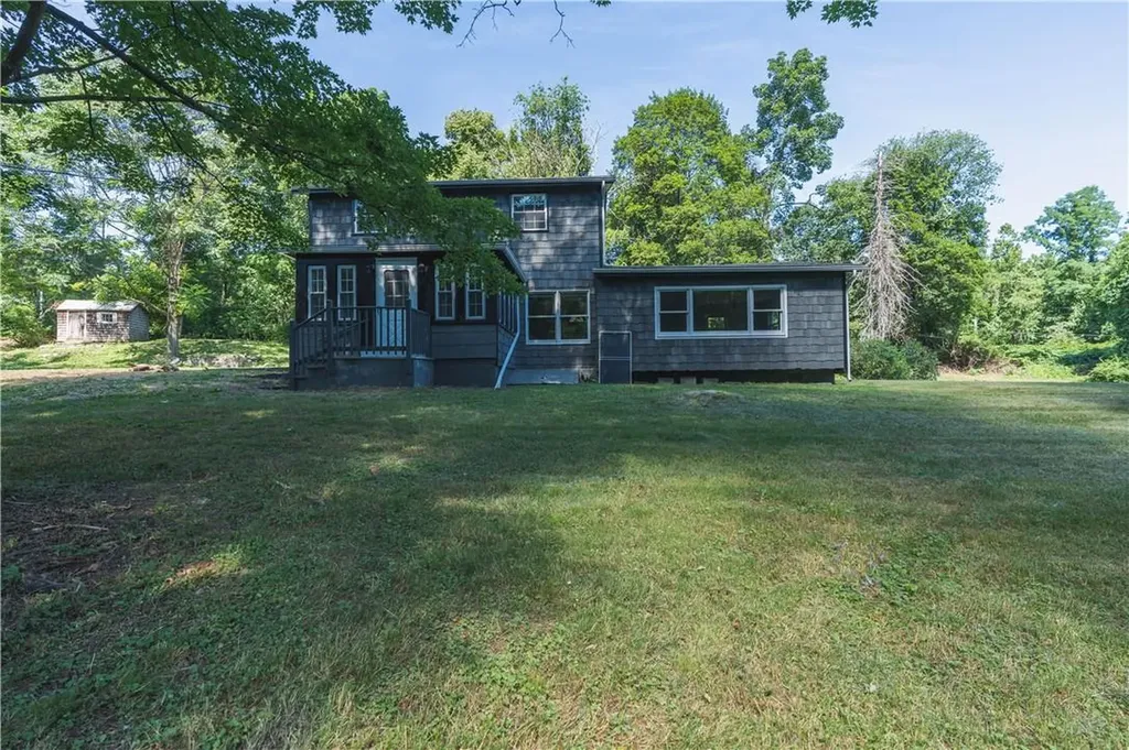 75 Deacon Smith Hill Road Patterson NY 12563