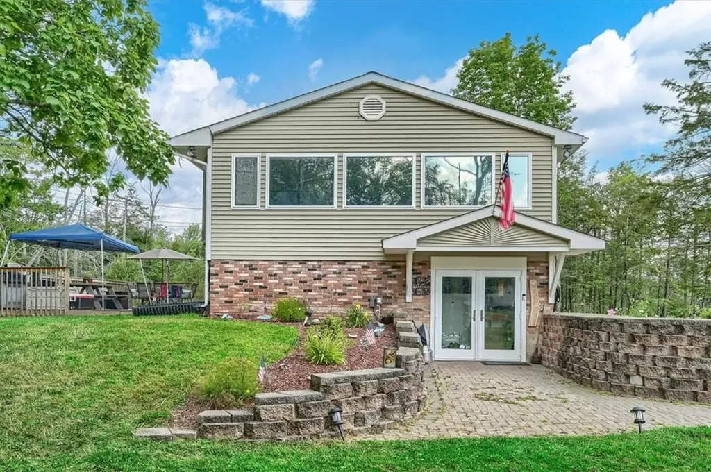 29 Frankie Lane Liberty NY 12754