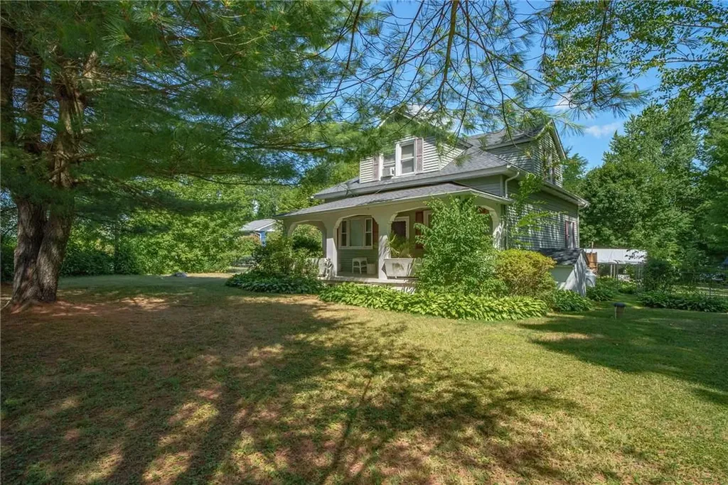 37 Huckleberry Turnpike Wallkill NY 12589