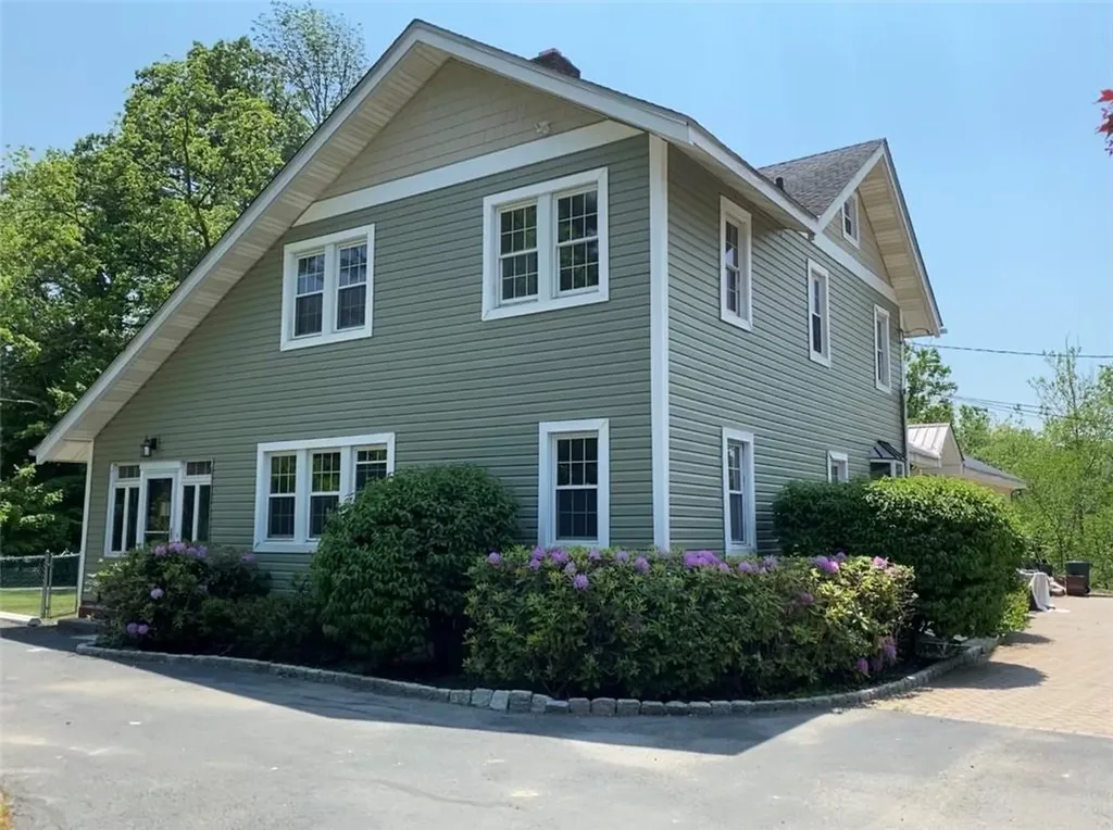 626 E Main Street Middletown NY 10940