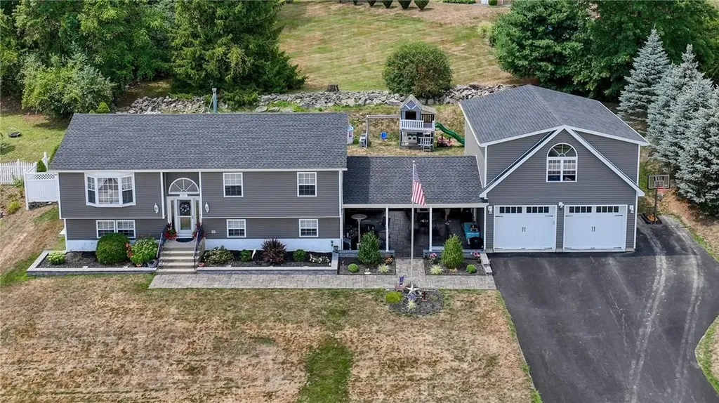 17 Sharon Drive Middletown NY 10941