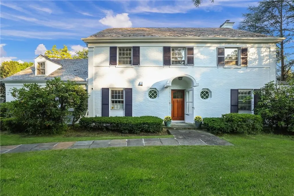 75 Griffen Avenue Scarsdale NY 10583