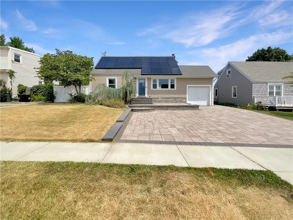 6 Boone Street Bethpage NY 11714