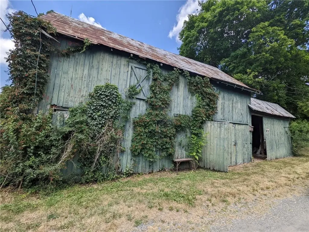 69 Jessup Switch Road Florida NY 10921