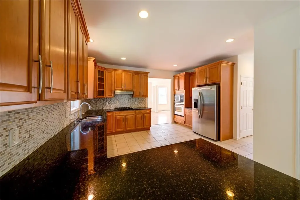 98 Travis Road Baldwin Place NY 10505
