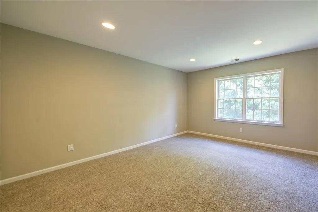 98 Travis Road Baldwin Place NY 10505