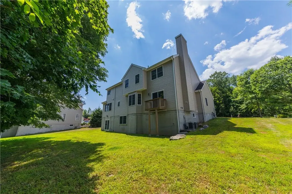 98 Travis Road Baldwin Place NY 10505
