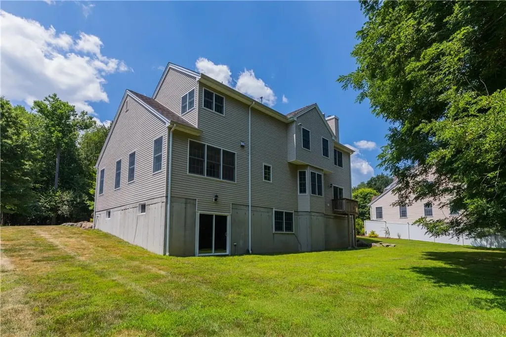 98 Travis Road Baldwin Place NY 10505