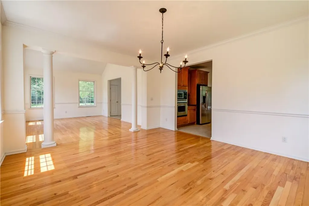 98 Travis Road Baldwin Place NY 10505