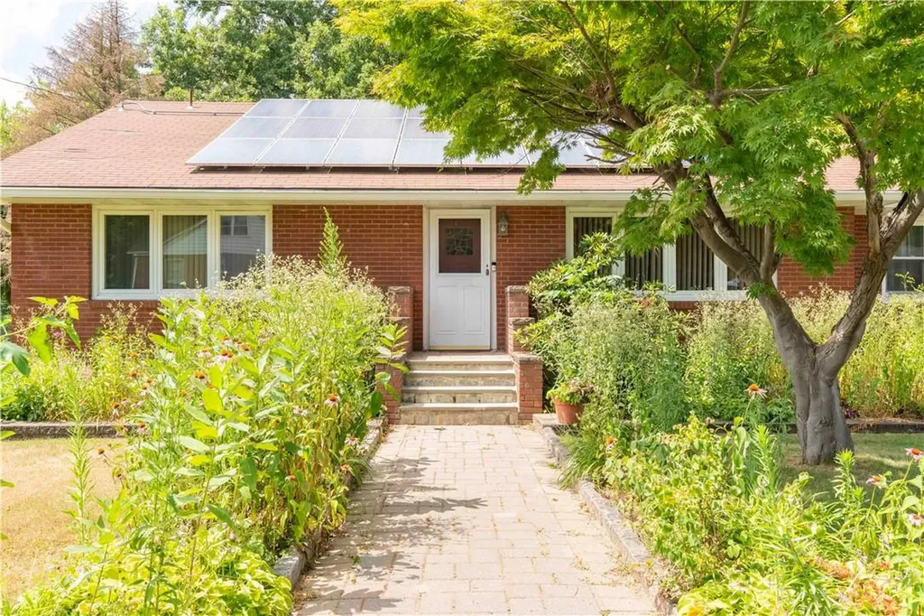 14 Siscar Place Beacon NY 12508