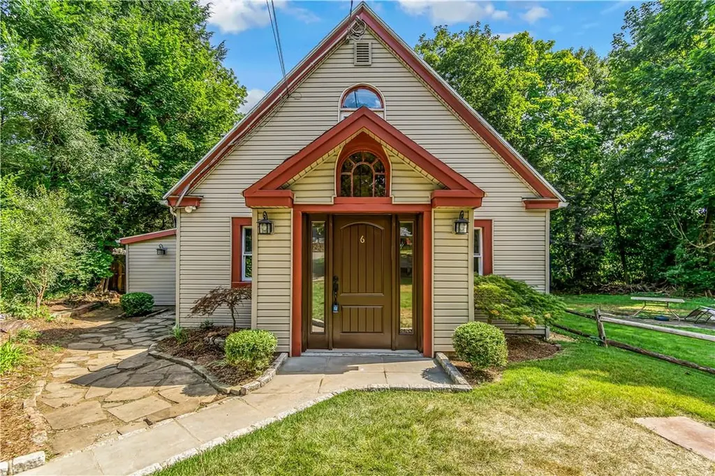 6 Batavia Road Patterson NY 12563