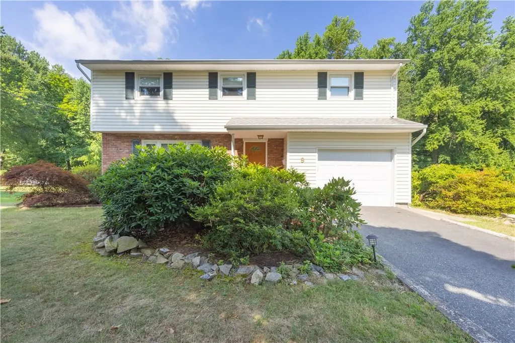 9 Elyse Drive New City NY 10956