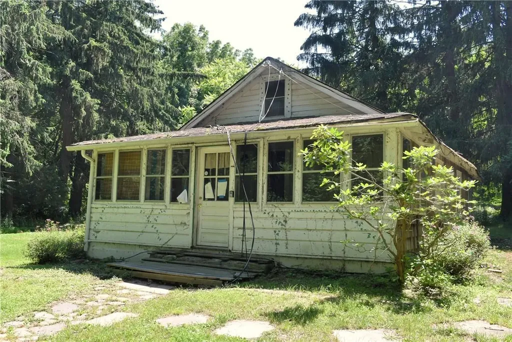 303 State Route 94 S Warwick NY 10990
