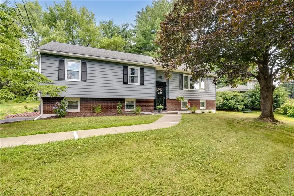 80 Round Hill Road Poughkeepsie NY 12603