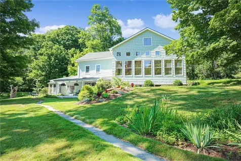 30 Hitchcock Hill Road Mahopac NY 10541