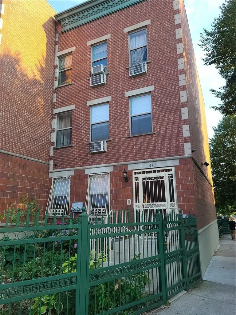 640 E 182nd Street Bronx NY 10457