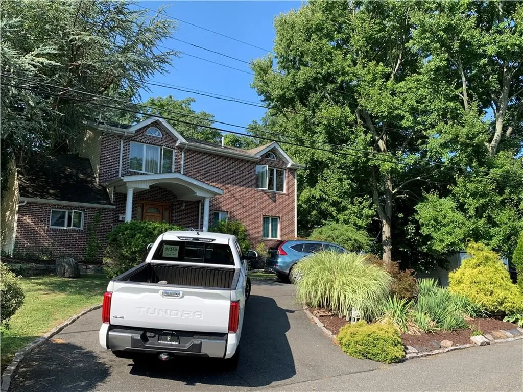 106 Crestview Place Ardsley NY 10502