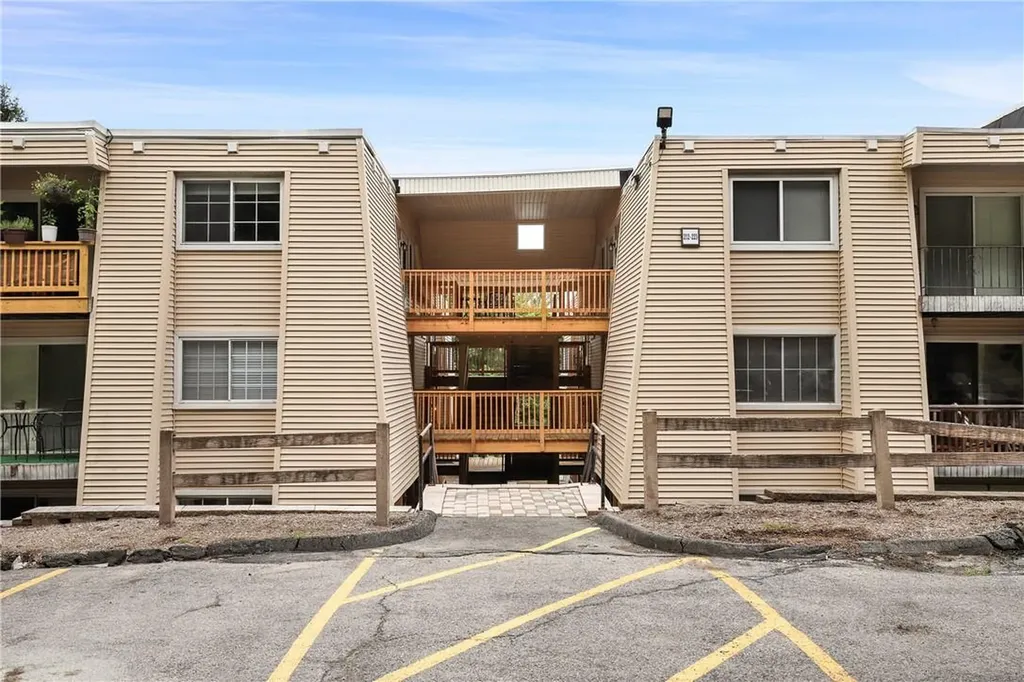 225 Fox Run Lane Carmel NY 10512