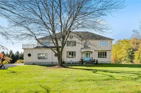 48 Gold Road Stormville NY 12582