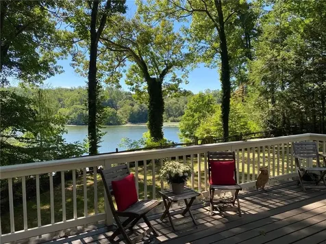 28 Twin Lakes Road South Salem NY 10590