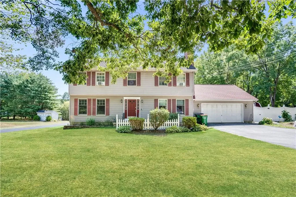238 Creek Road Poughkeepsie NY 12601