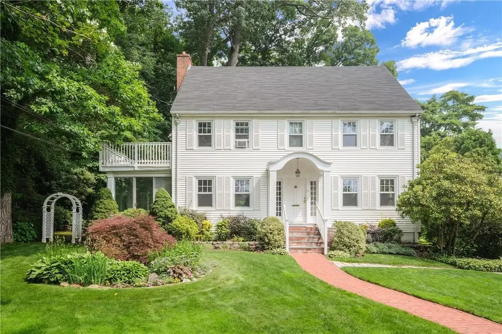 11 Gorham Court Scarsdale NY 10583