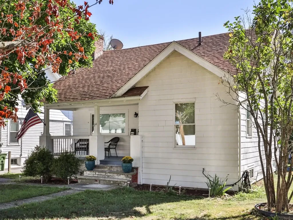 24 Roosevelt Avenue Middletown NY 10940