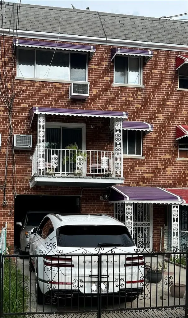 460 Commonwealth Avenue Bronx NY 10473
