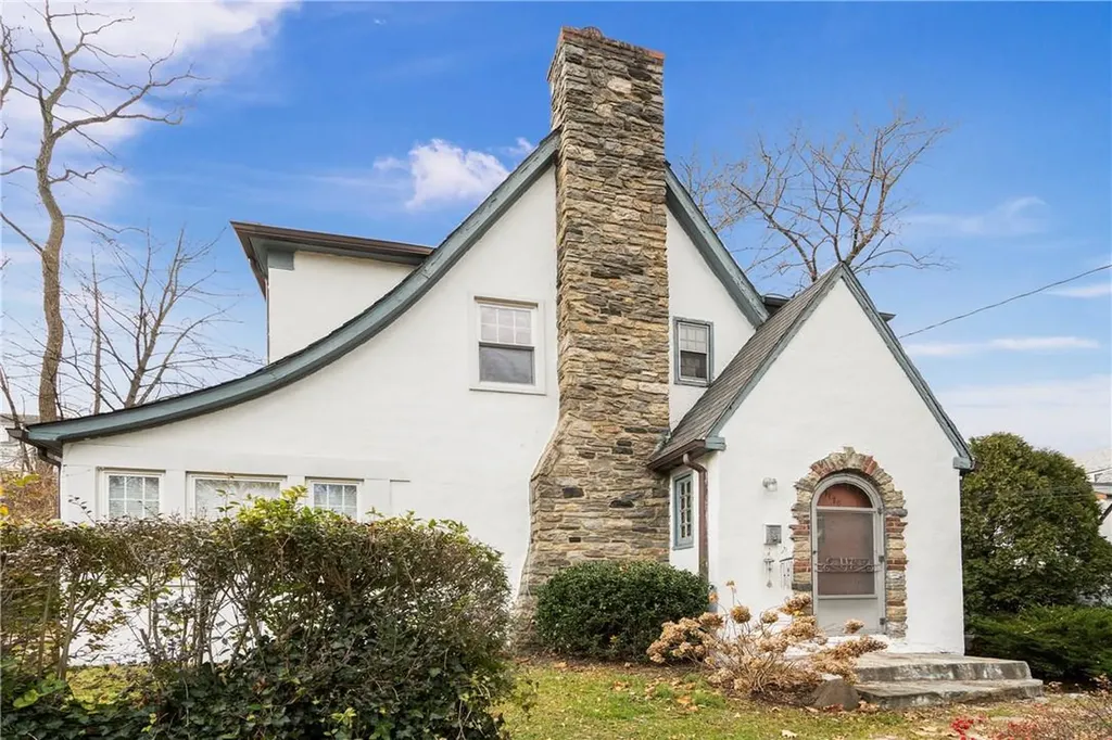 1179 Post Road Scarsdale NY 10583