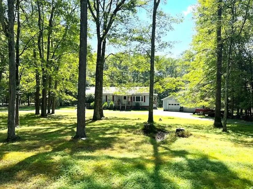 150 Okeechobee Road Glen Spey NY 12737