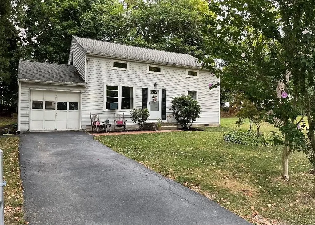 6 Colonial Avenue Fishkill NY 12524