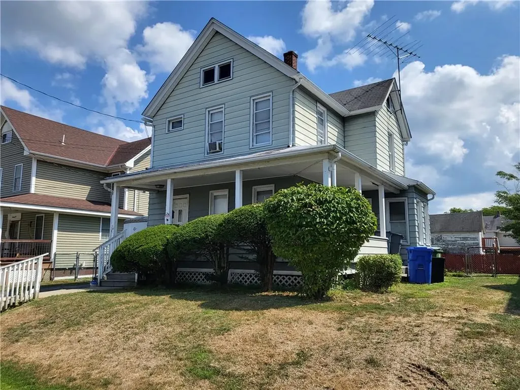 24 Crescent Place Middletown NY 10940