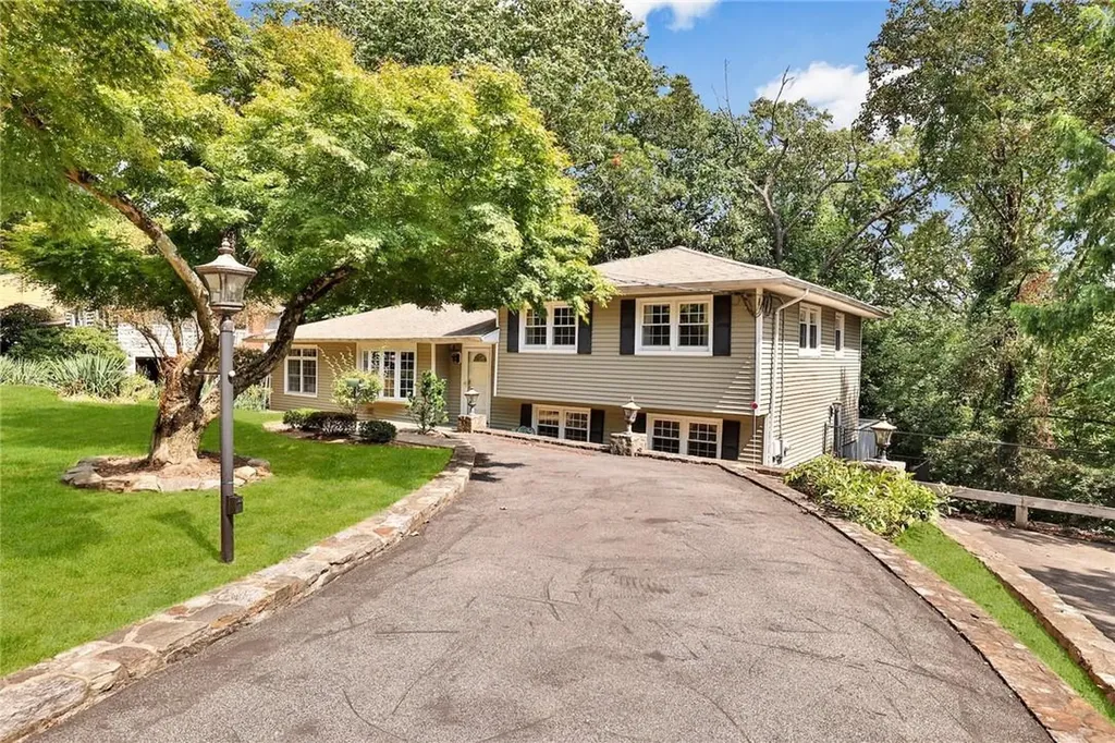 160 Northfield Avenue Dobbs Ferry NY 10522