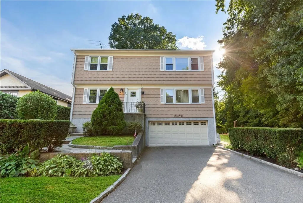 540 Hunter Street Mamaroneck NY 10543