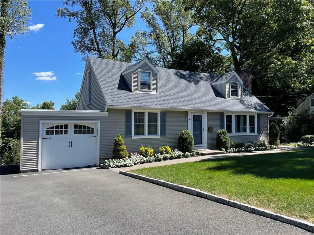 74 Lt Cox Drive Pearl River NY 10965