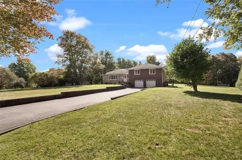 15 Center Drive Mahopac NY 10541