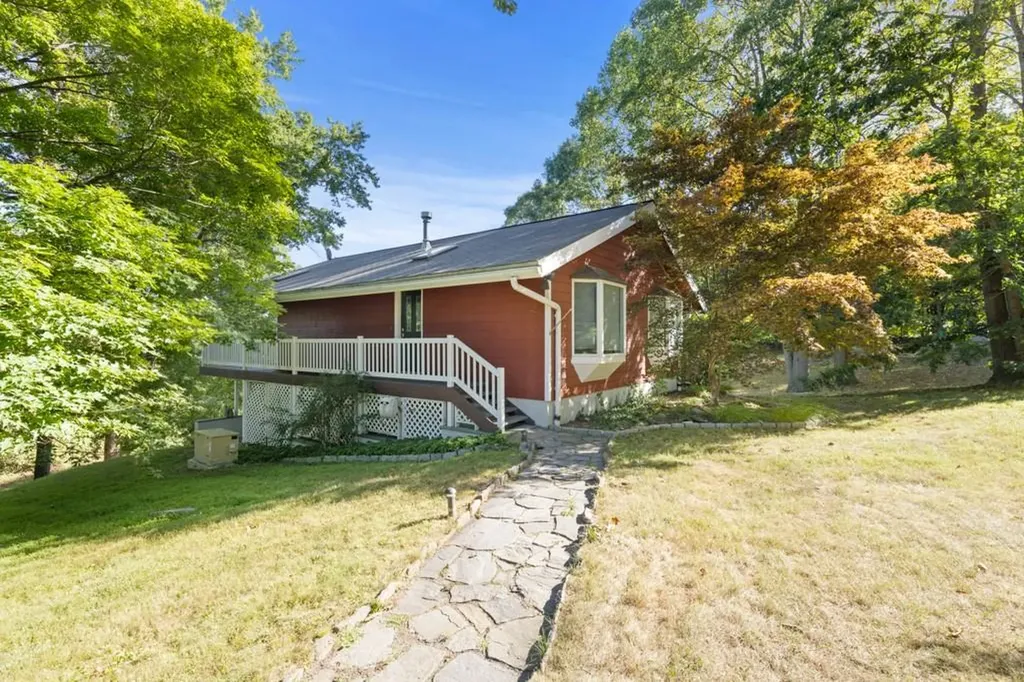 12a Horseshoe Hill Road Pound Ridge NY 10576
