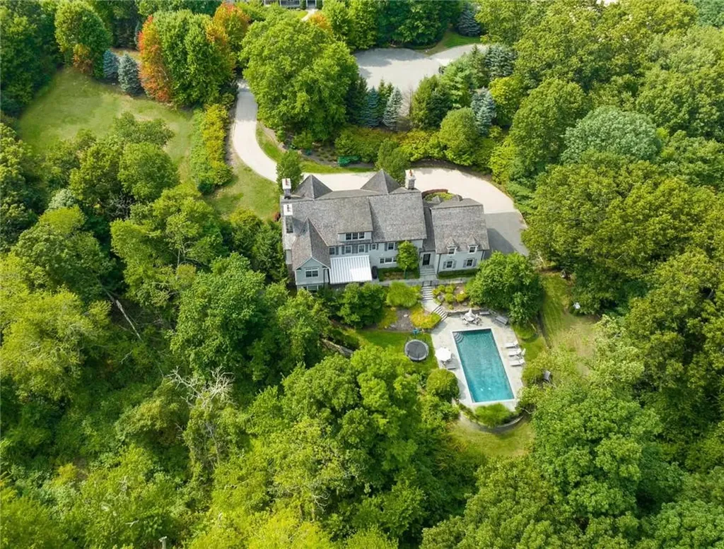 3 Lake View Lane Bedford NY 10506