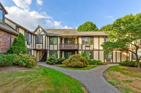 52 Foxwood Drive Pleasantville NY 10570
