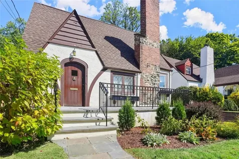 426 Chestnut Avenue Mamaroneck NY 10543