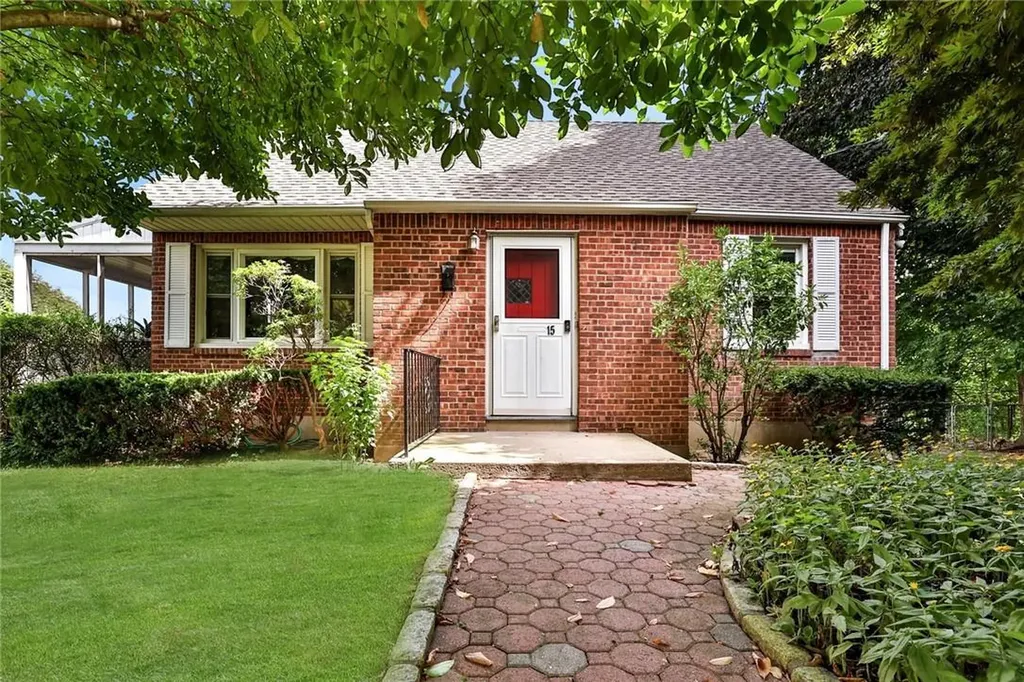 15 Summit Street Elmsford NY 10523